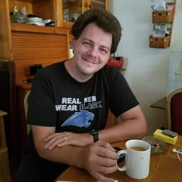 Meet your Posher, Simon - Picture 1 of 1